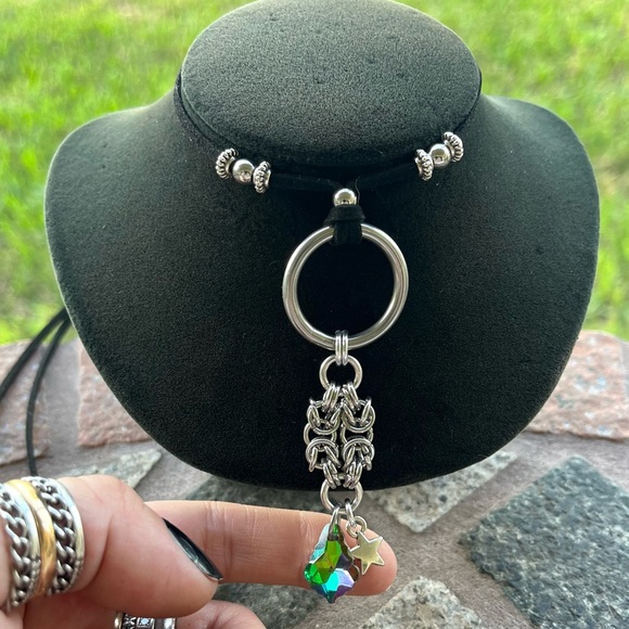 Silverskylight Jewelry - Handmade maille adjustable choker necklace rainbow austrian crystal star charm